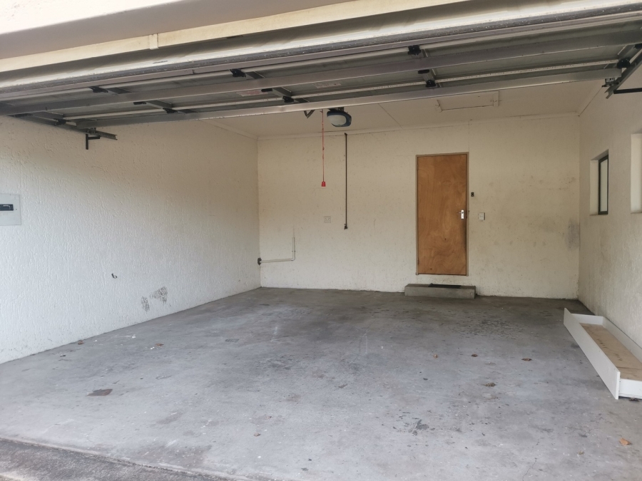 To Let 3 Bedroom Property for Rent in Blue Bend Eastern Cape